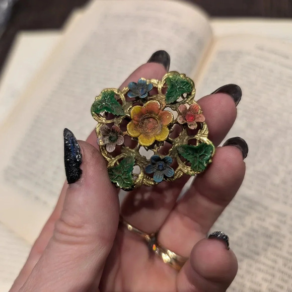 Vintage Floral Brooch - Picture 7 of 8